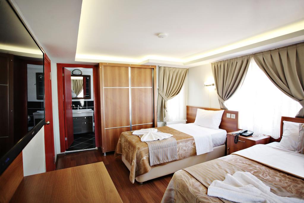 איסטמבול Taksim Palace Hotel חדר תמונה